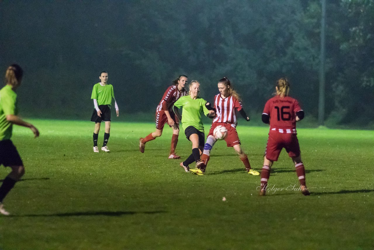 Bild 198 - B-Juniorinnen TuS Tensfeld - MTSV Olympia Neumnster : Ergebnis: 4:1